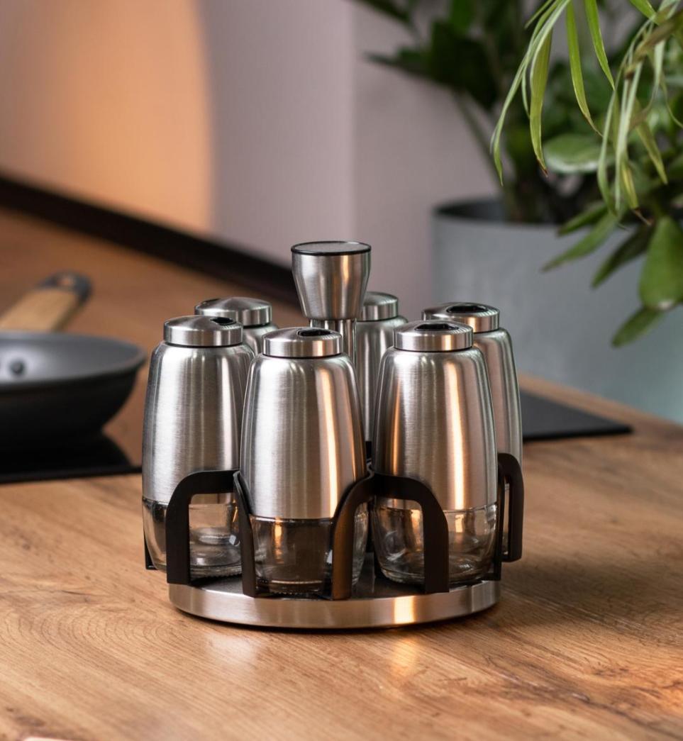 Набір ємностей для спецій TS Kitchen HP531G1025 на підставці 7 пр. 120 мл (17874797) - фото 4 Набір ємностей для спецій TS Kitchen HP531G1025 на підставці 7 пр. 120 мл (17874797) - фото 4