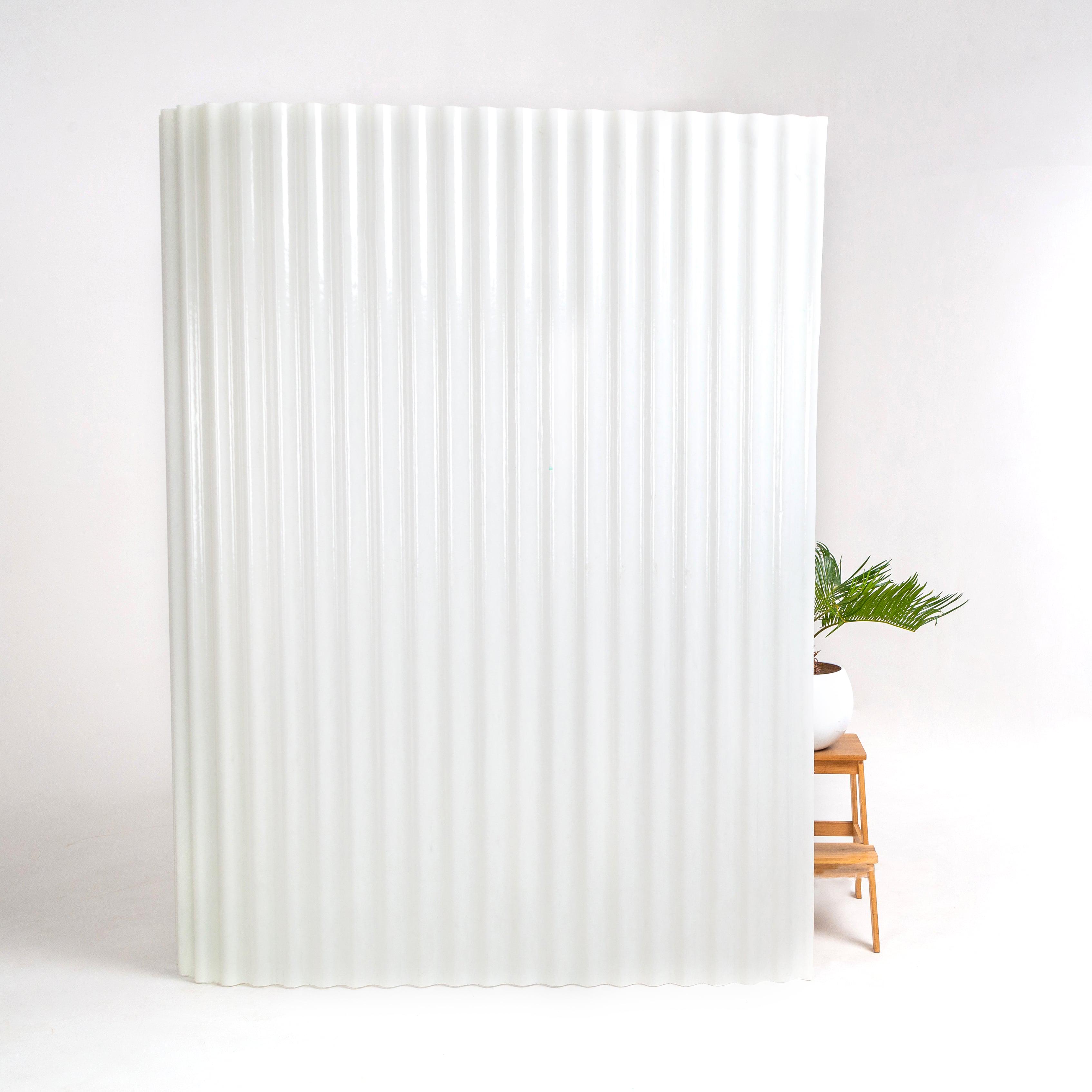 Шифер в рулонах пластиковый гофрированный PolyRoll 2 м Молочный - фото 1 Шифер в рулонах пластиковый гофрированный PolyRoll 2 м Молочный - фото 1