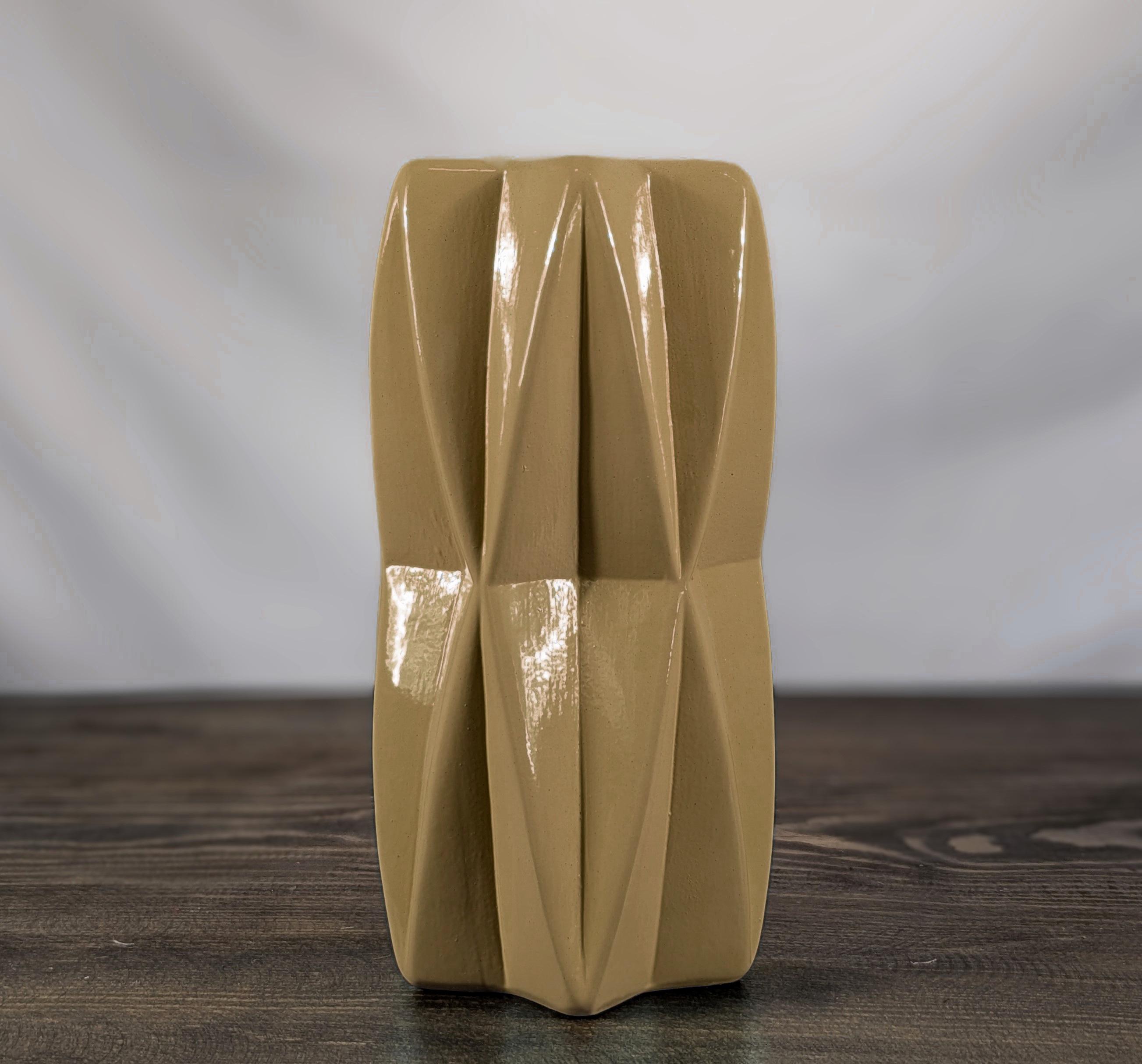 Ваза Nana ceramics Гео 21 см Капучино