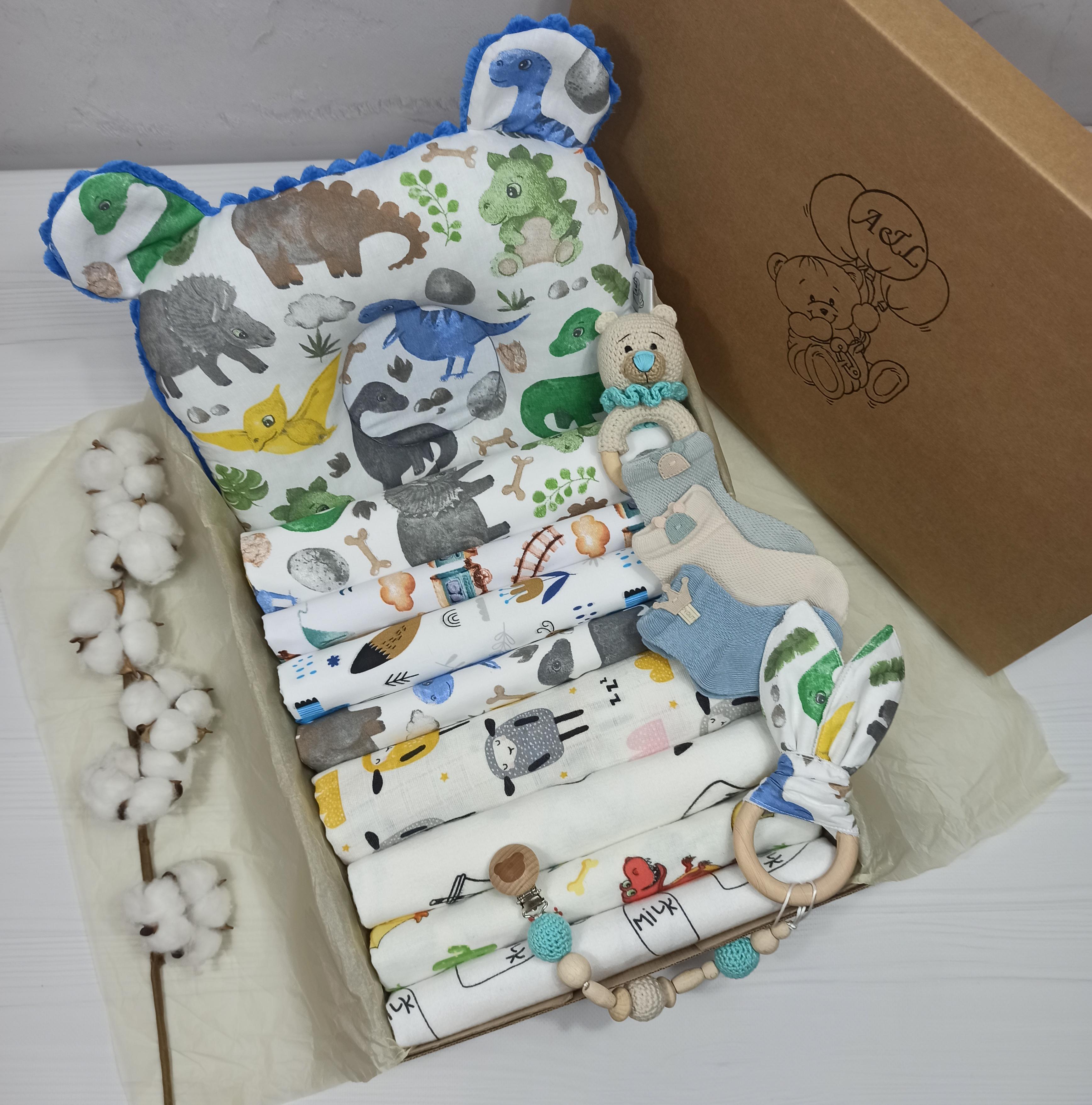 Набор пеленок albabybox Дино с носками Синий (NA 18202136)