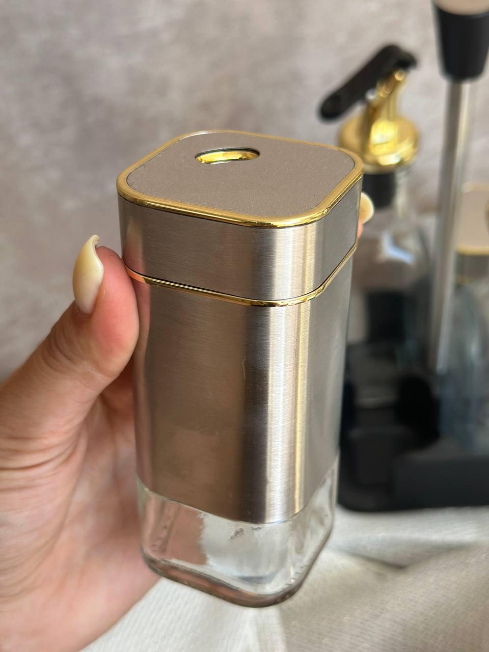 Набір ємностей для спецій TS Kitchen HP531T1007J на підставці 5 пр. Хром/Золотий (20160057) - фото 3 Набір ємностей для спецій TS Kitchen HP531T1007J на підставці 5 пр. Хром/Золотий (20160057) - фото 3