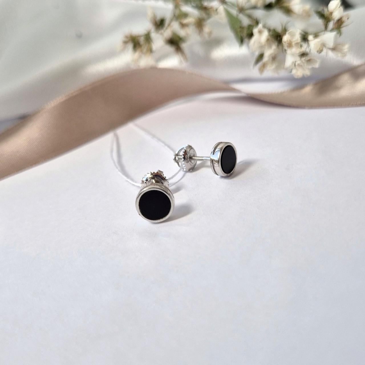 Серебряные серьги гвоздики на закрутках Круг с черным ониксом 925 проба (ск2о/1184)