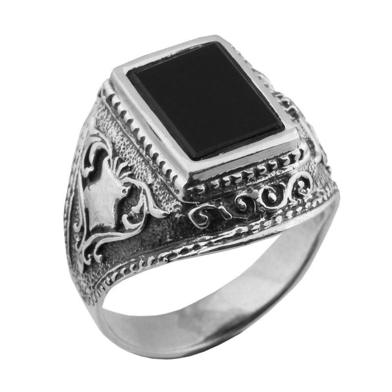 Перстень серебряный мужской с геральдическим орнаментом и черным ониксом р. 17.5