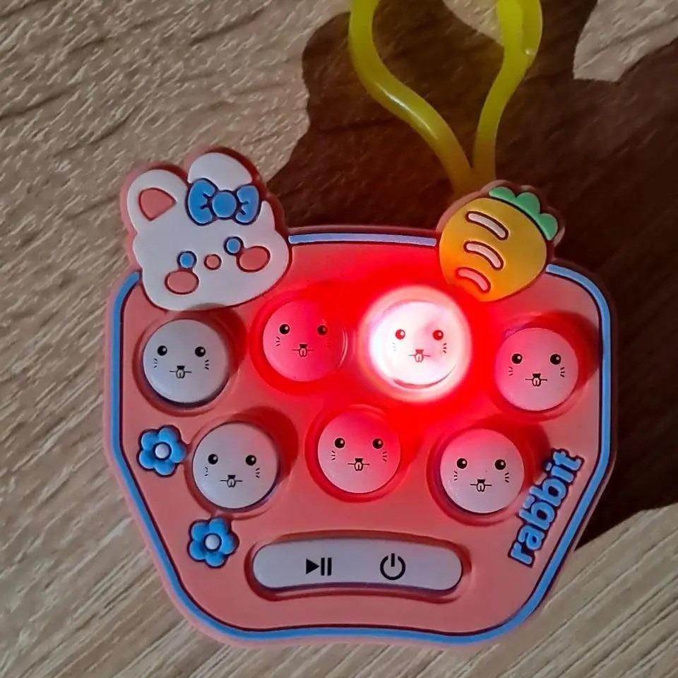 Игрушка-брелок Pop It №12 с зайчиком интерактивная (PIT-12-12) - фото 3 Игрушка-брелок Pop It №12 с зайчиком интерактивная (PIT-12-12) - фото 3