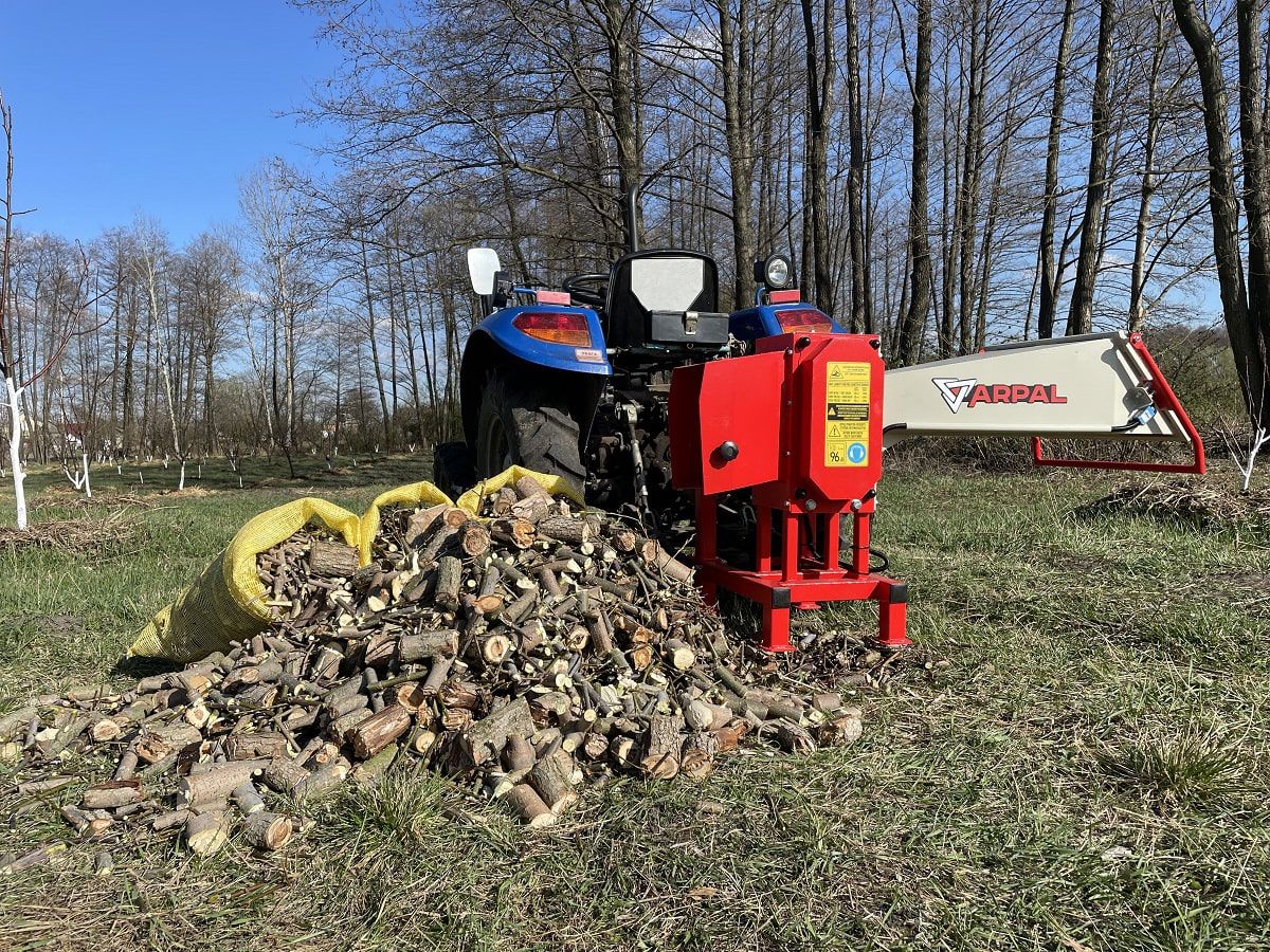 Подрібнювач гілок Arpal на шматки дров до трактора (АМ-80ТР) - фото 16 Подрібнювач гілок Arpal на шматки дров до трактора (АМ-80ТР) - фото 16
