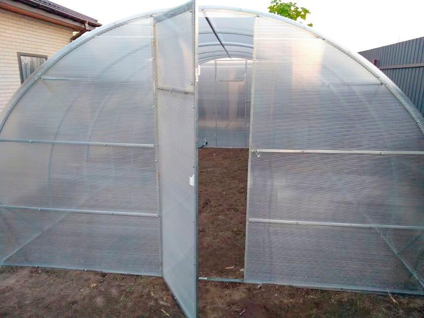 Теплиця Титан 4x8 із оцинкованої труби 30х30 з полікарбонатом 4 мм - фото 7