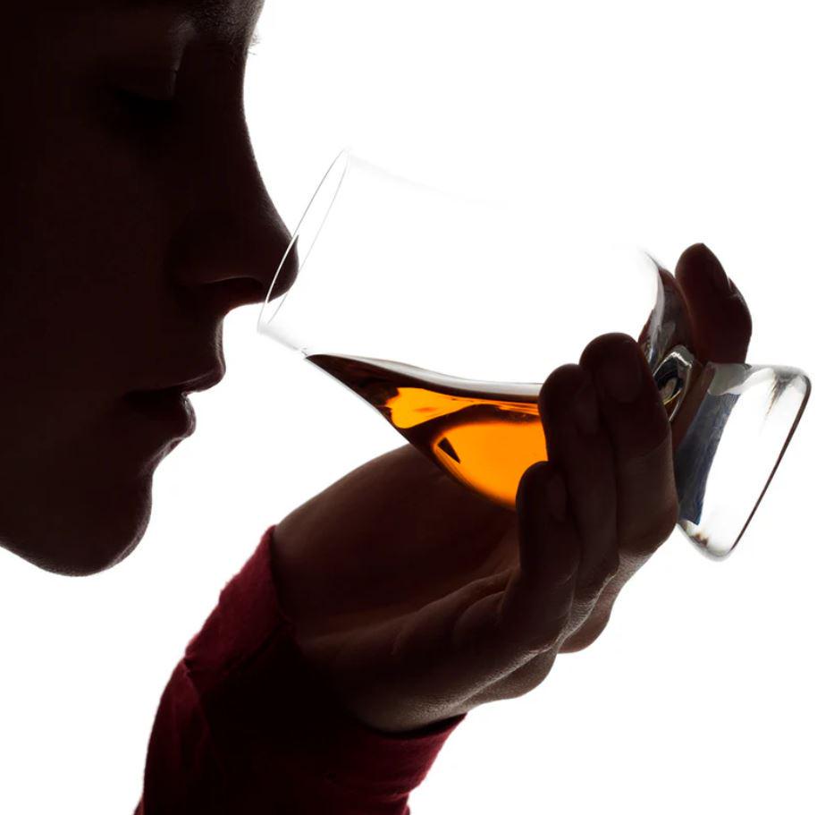 Набор стаканов для виски Stölzle Lausitz Glencairn 190 мл 4 шт. (3555231-4) - фото 6 Набор стаканов для виски Stölzle Lausitz Glencairn 190 мл 4 шт. (3555231-4) - фото 6