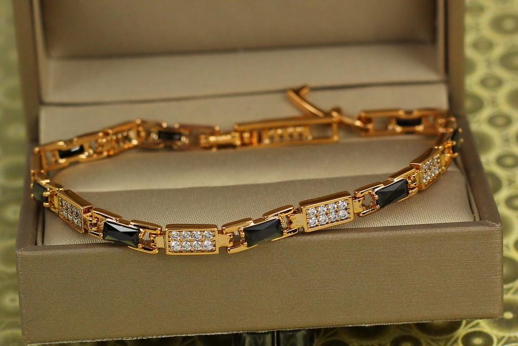 Браслет Xuping Jewelry Гравий с черными камнями 19 см 5 мм Золотистый (2531476882)