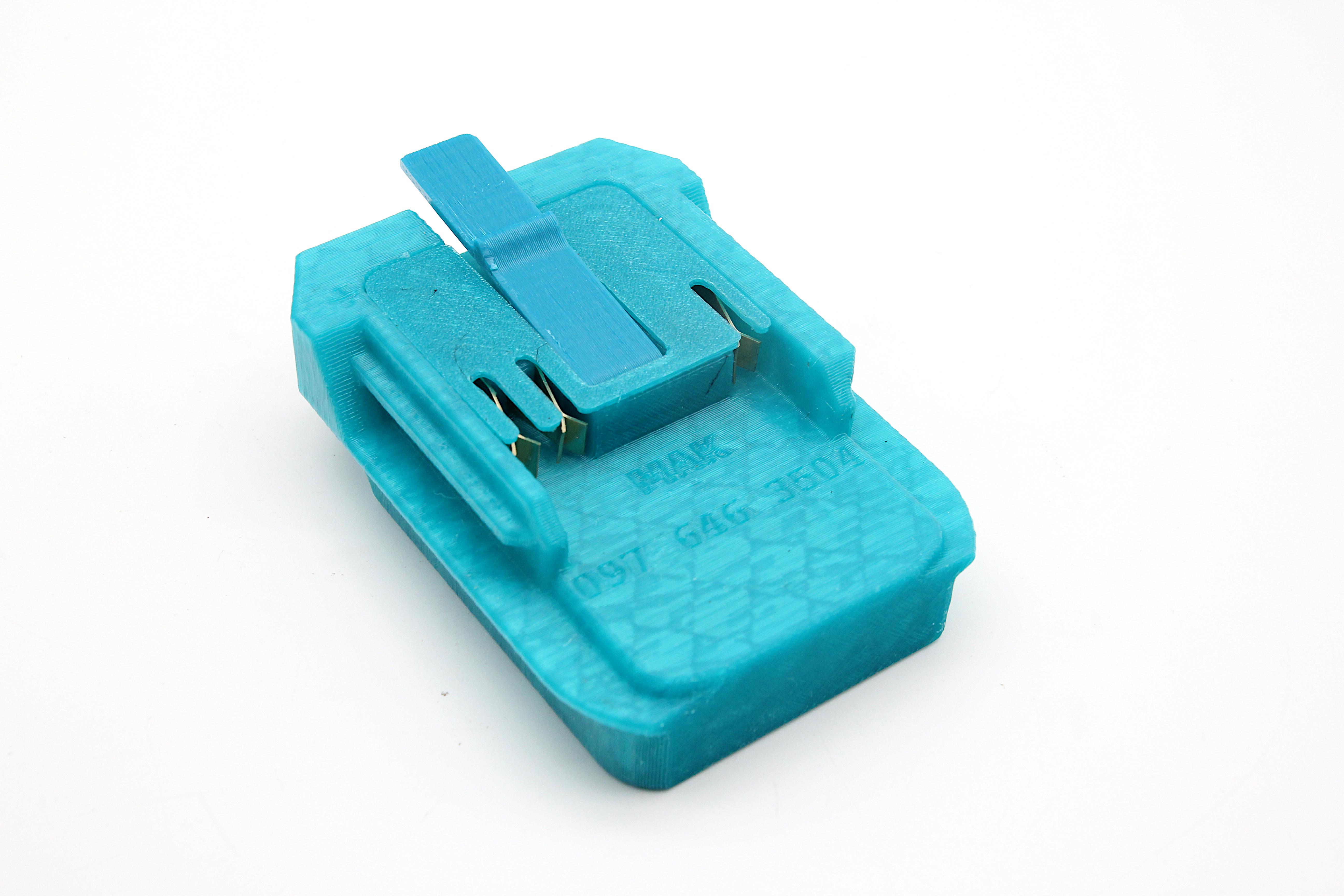 Переходник с аккумулятора DniproM на инструмент Makita