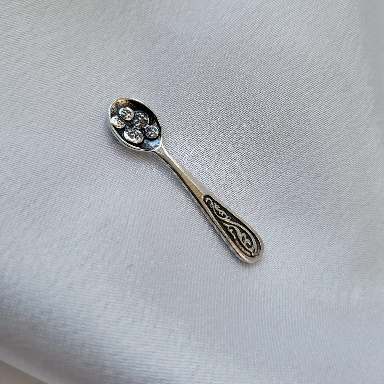 Сувенир с монетками черненое серебро 925 проба 1,90 г (9056ч)