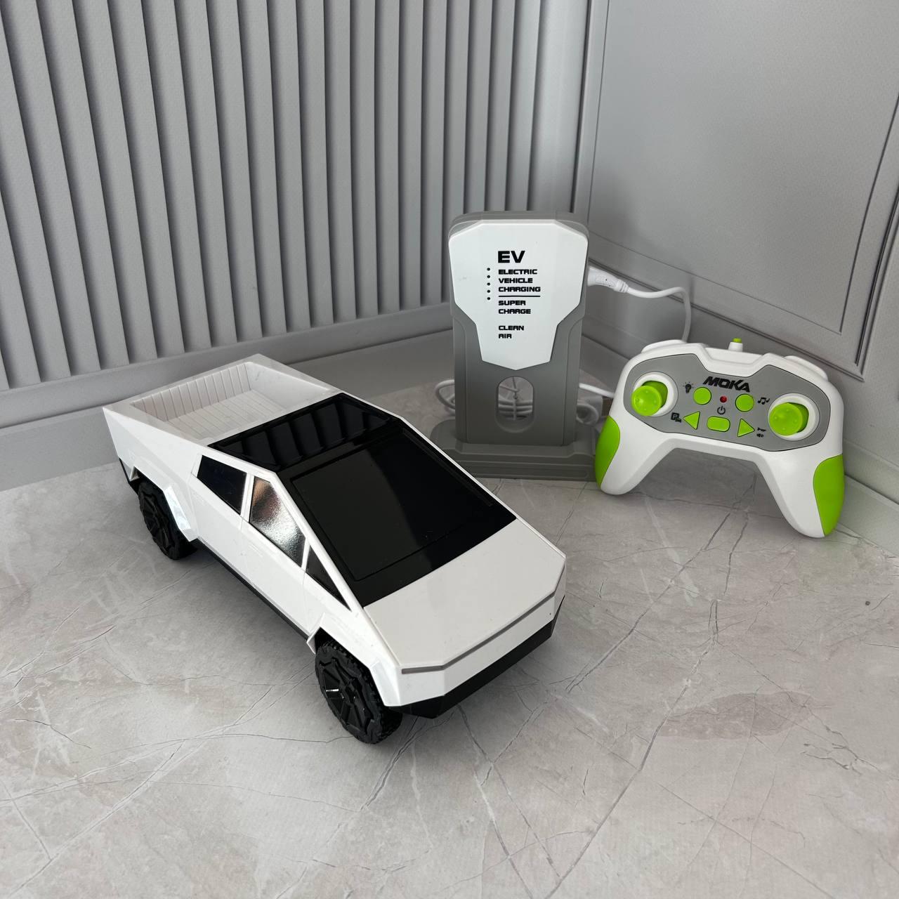 Машинка на радіокеруванні Tesla Cybertrack 597 А акумуляторна гумові колеса/зарядна станція (2590270752) - фото 5 Машинка на радіокеруванні Tesla Cybertrack 597 А акумуляторна гумові колеса/зарядна станція (2590270752) - фото 5