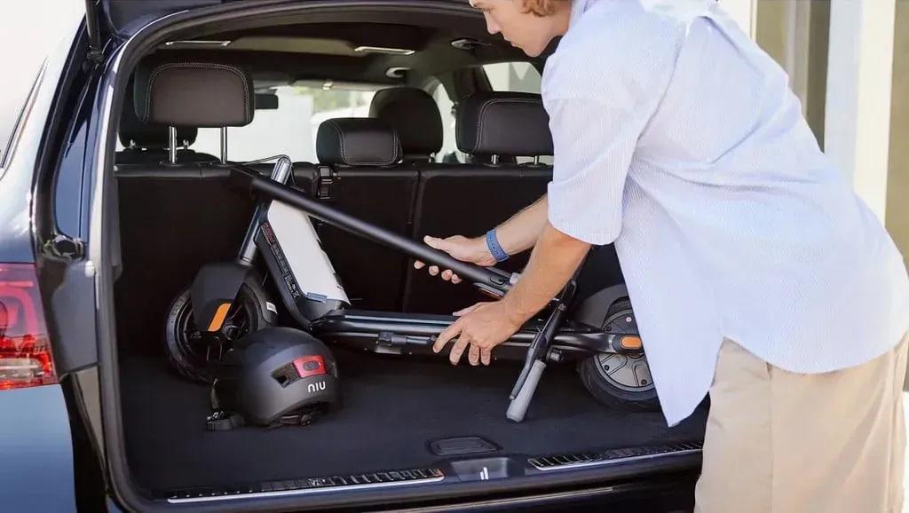 Електросамокат NIU KQi1 Pro до 25 км, 450/250 Вт 9" до 100 кг (NIU KQi1) - фото 7 Електросамокат NIU KQi1 Pro до 25 км, 450/250 Вт 9" до 100 кг (NIU KQi1) - фото 7