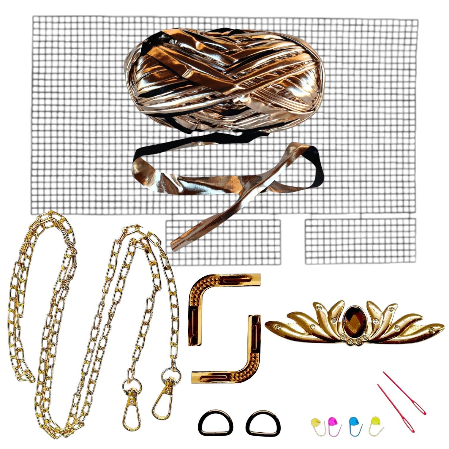 Набор для создания сумки из пластиковой канвы Лилия с нитками металлик Светло-золотистый/Золотистый (8203-45) Набор для создания сумки из пластиковой канвы Лилия с нитками металлик Светло-золотистый/Золотистый (8203-45)