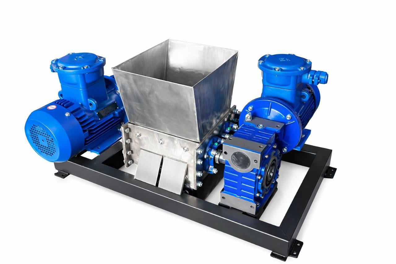 Дробилка ножевая двухвалковая 200х350 мм с 2 мотор-редукторами 1,5 кВт Серый (DN.2.356.e)