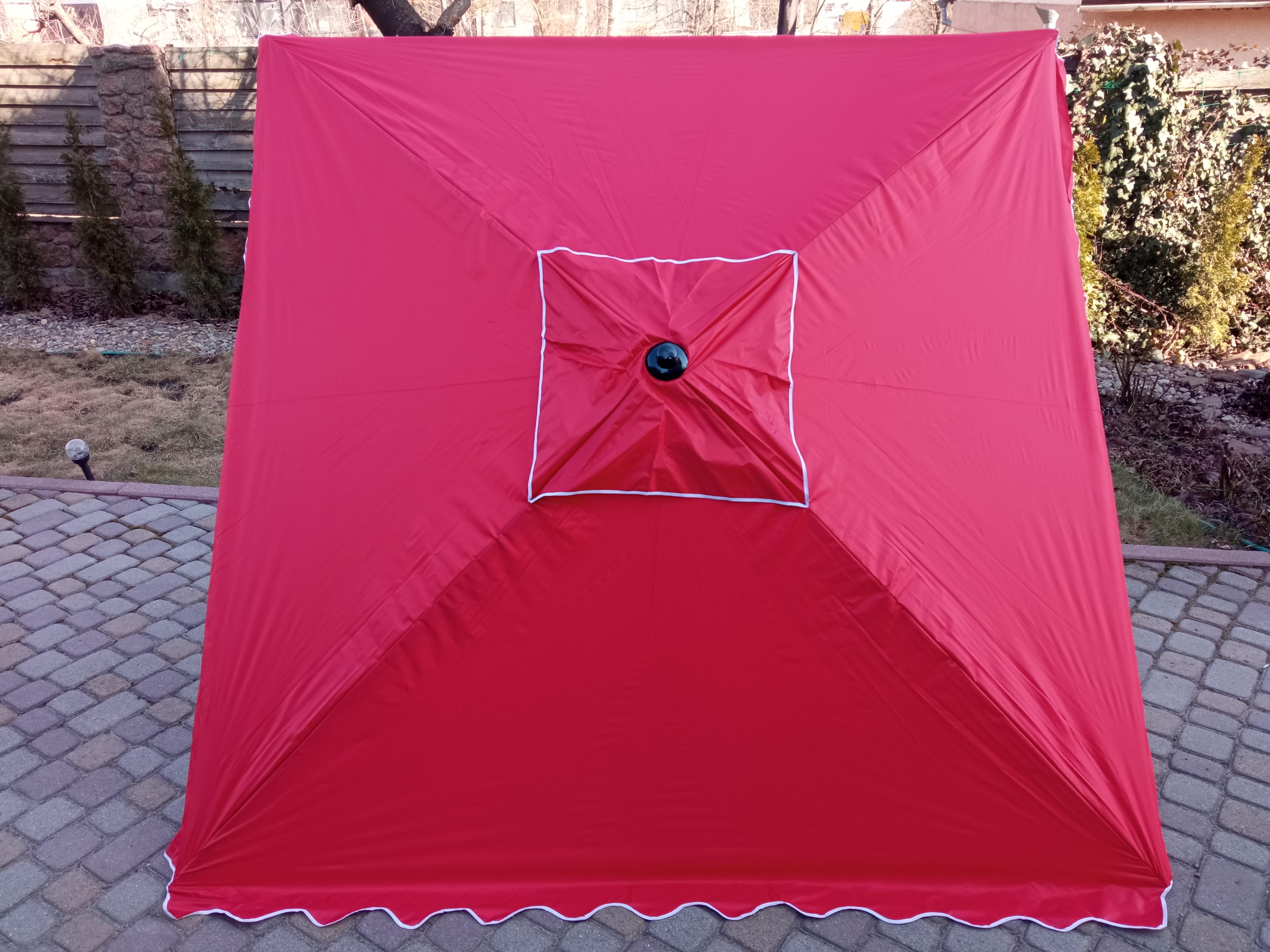 Зонт торговий з клапаном та сріблом 2х2 м Червоний - фото 1 Зонт торговий з клапаном та сріблом 2х2 м Червоний - фото 1