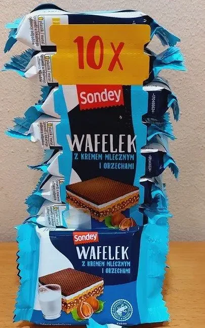 Вафли Sondey Wafelek z kremem Mlecznym и orzechami с молочным кремом и орехами 10 шт. 250 г Вафли Sondey Wafelek z kremem Mlecznym и orzechami с молочным кремом и орехами 10 шт. 250 г