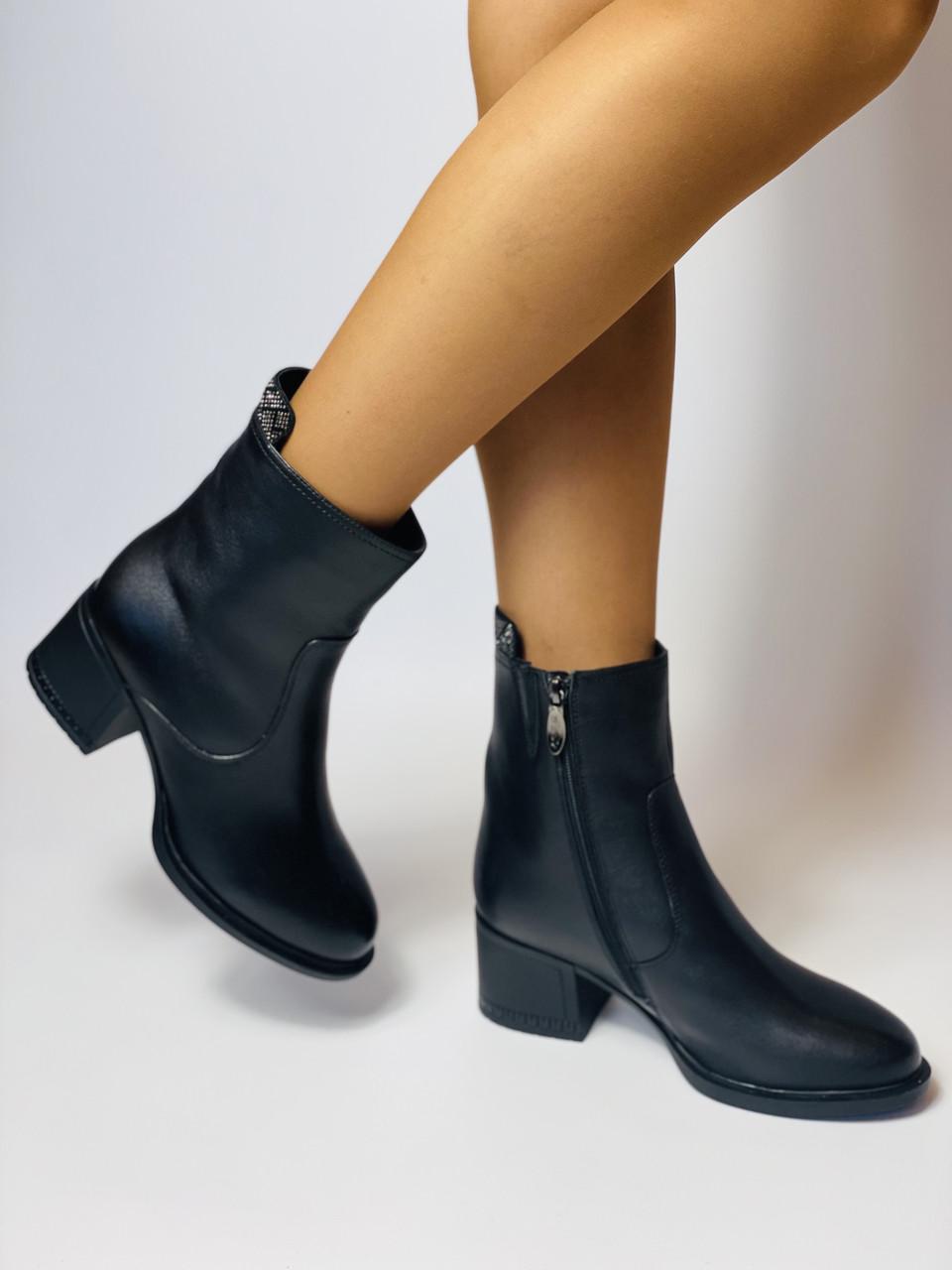 Ботильоны женские зимние Gotti р. 38 24,5 см Черный (2696) - фото 2 Ботильоны женские зимние Gotti р. 38 24,5 см Черный (2696) - фото 2