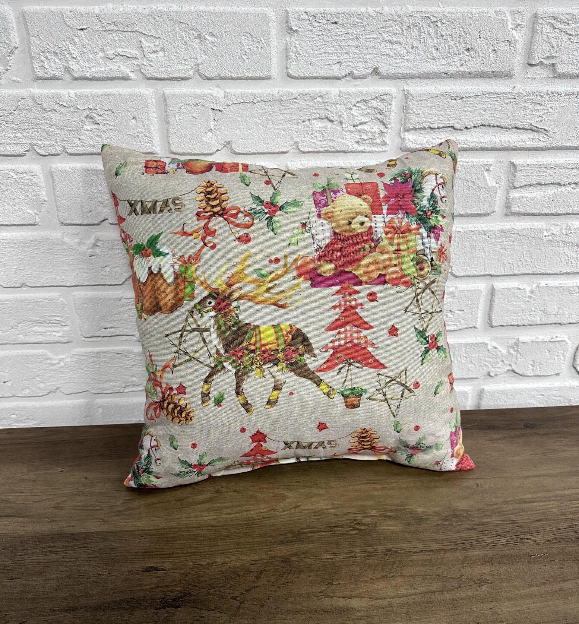 Подушка Comfort Home X-mas miracle новорічна 40х40 см