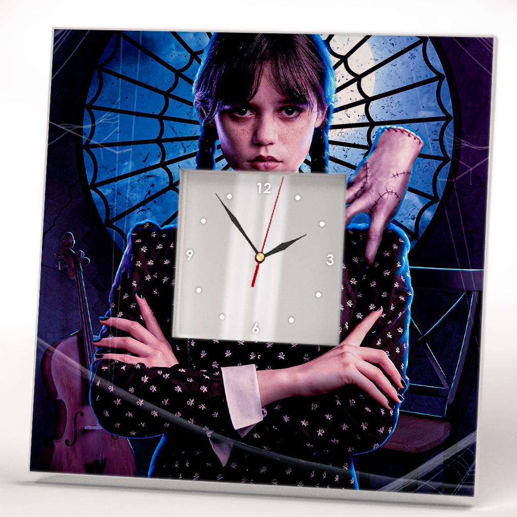 Часы Венздей "Семейка Аддамс" 260x260 мм (C04650)