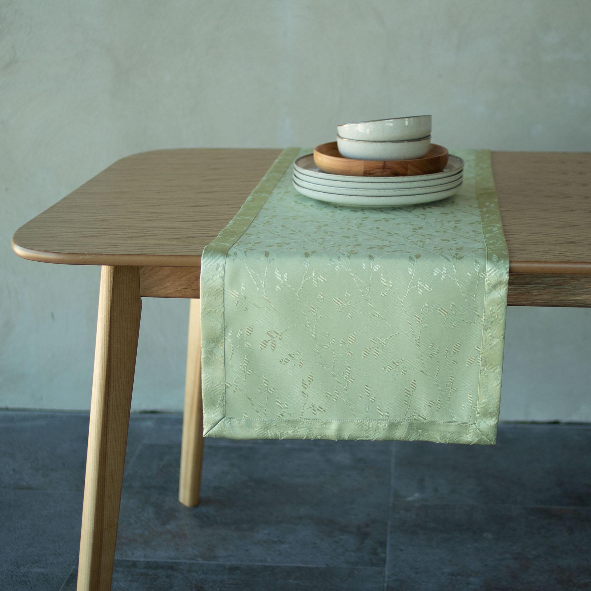 Доріжка на стіл жакардова Едельвіка Роял 1,40x0,40 м (276-23/00)