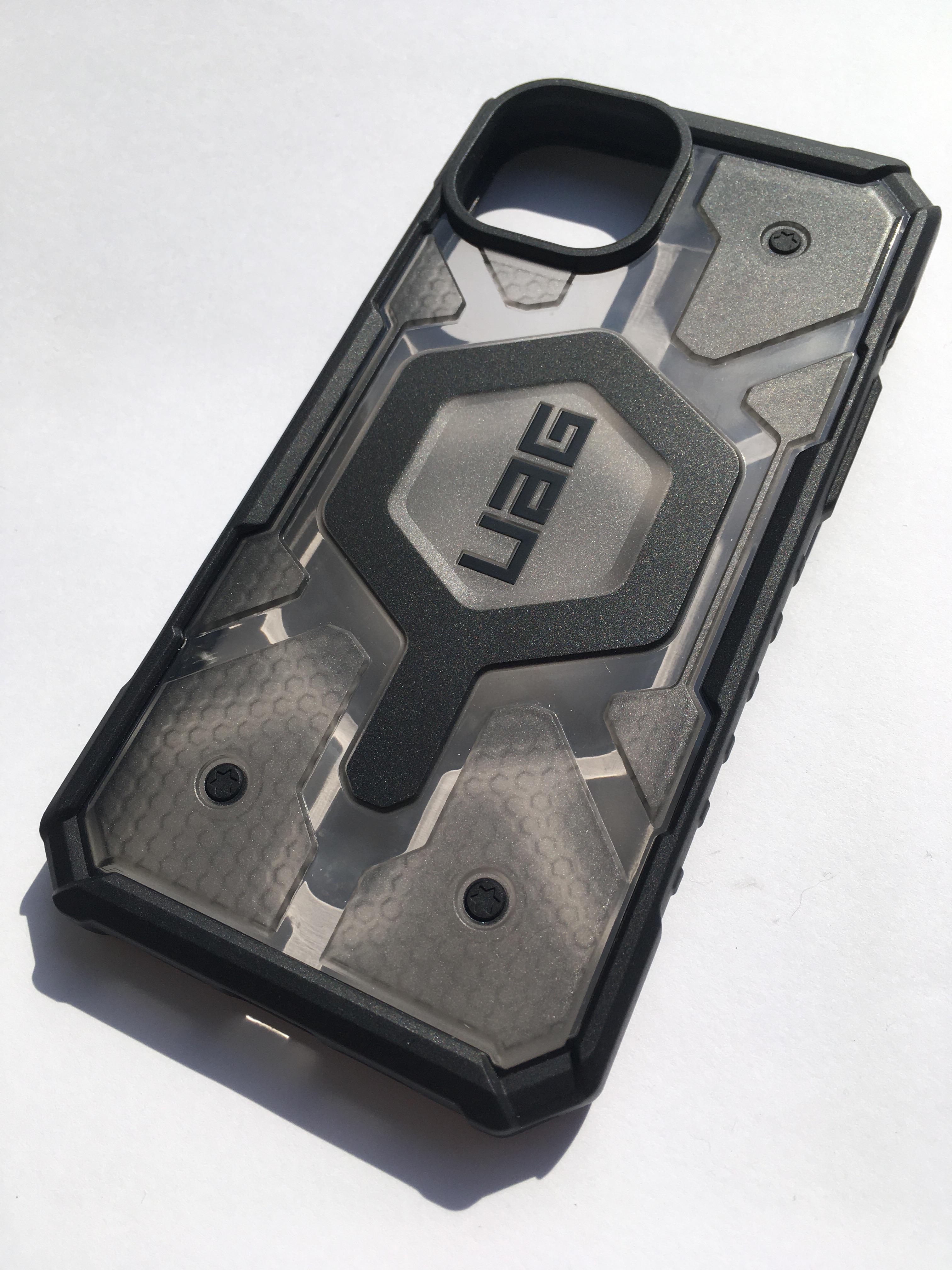 Чехол противоударный UAG Pathfinder MagSafe для iPhone 14 Plus/15 Plus Ash (114357113131) Чехол противоударный UAG Pathfinder MagSafe для iPhone 14 Plus/15 Plus Ash (114357113131)