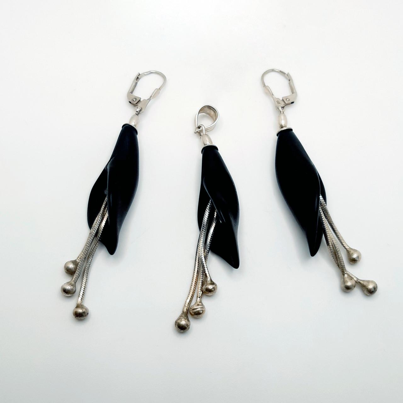 Гарнитур серебро цветок колокольчик черный камень 925° (1495/690)