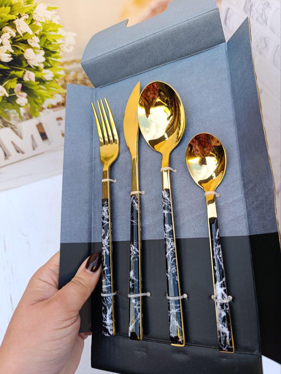 Набор столовых приборов Ardesto Gemini Marmo из нержавеющей стали 16 предметов Золотисто-Черный (AR1916MBS) - фото 2