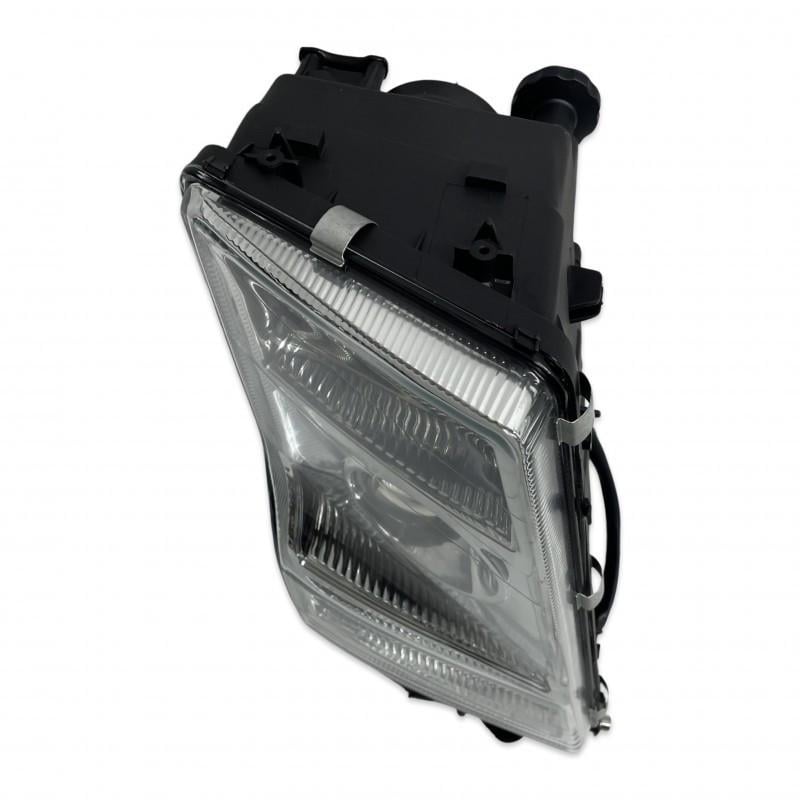 Фара основная VOLVO FH/FM E3/E5 ручное управление RH (TD01-51-001AR)