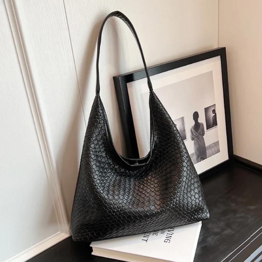 Шоппер Liora через плечо на одно отделение с застежкой на магните Черный (LR 3833 BK) - фото 7 Шоппер Liora через плечо на одно отделение с застежкой на магните Черный (LR 3833 BK) - фото 7