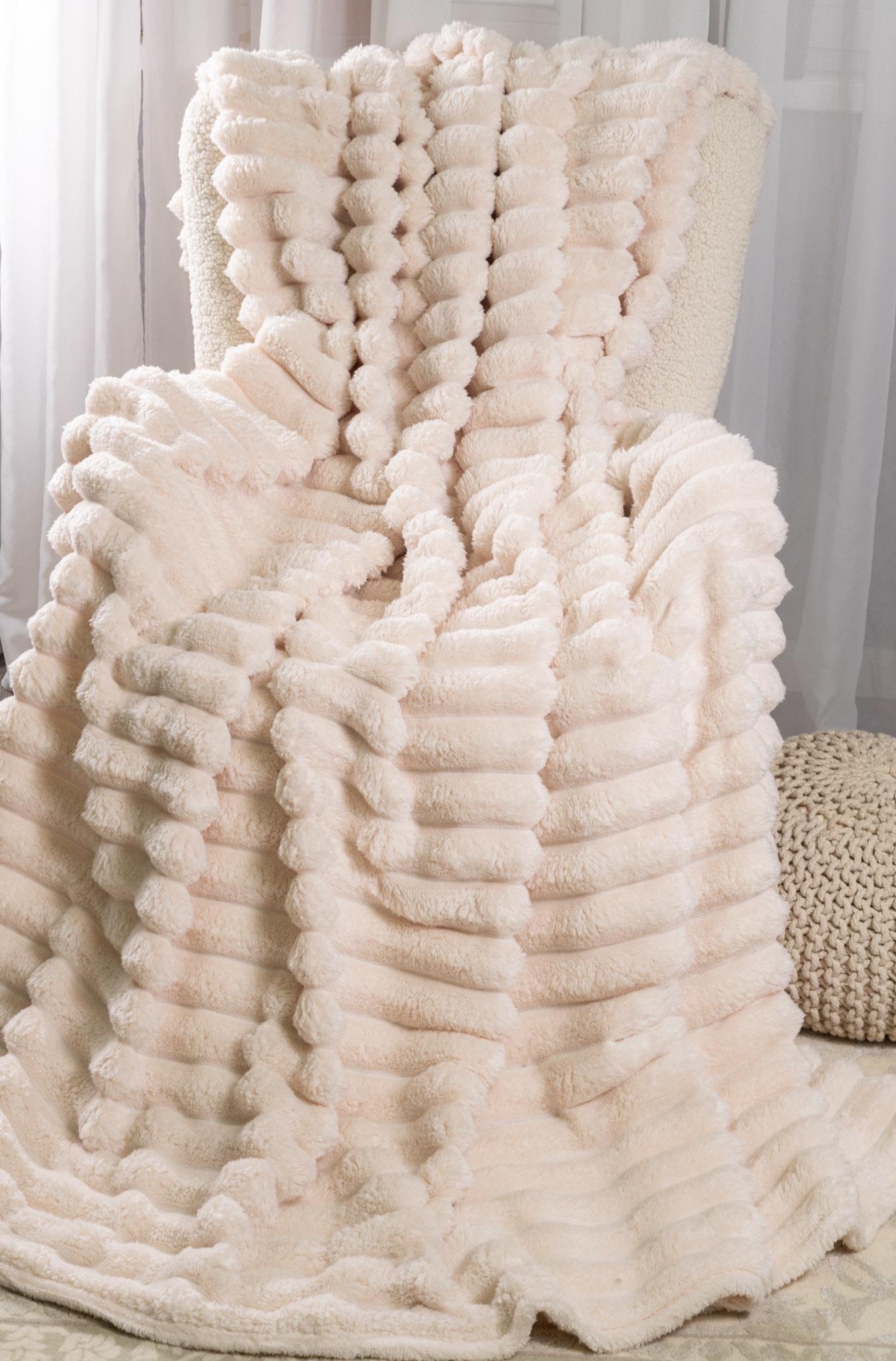 Плед покривало Шарпей двоспальний євроформат 200х230 см Кремовий (30852535)