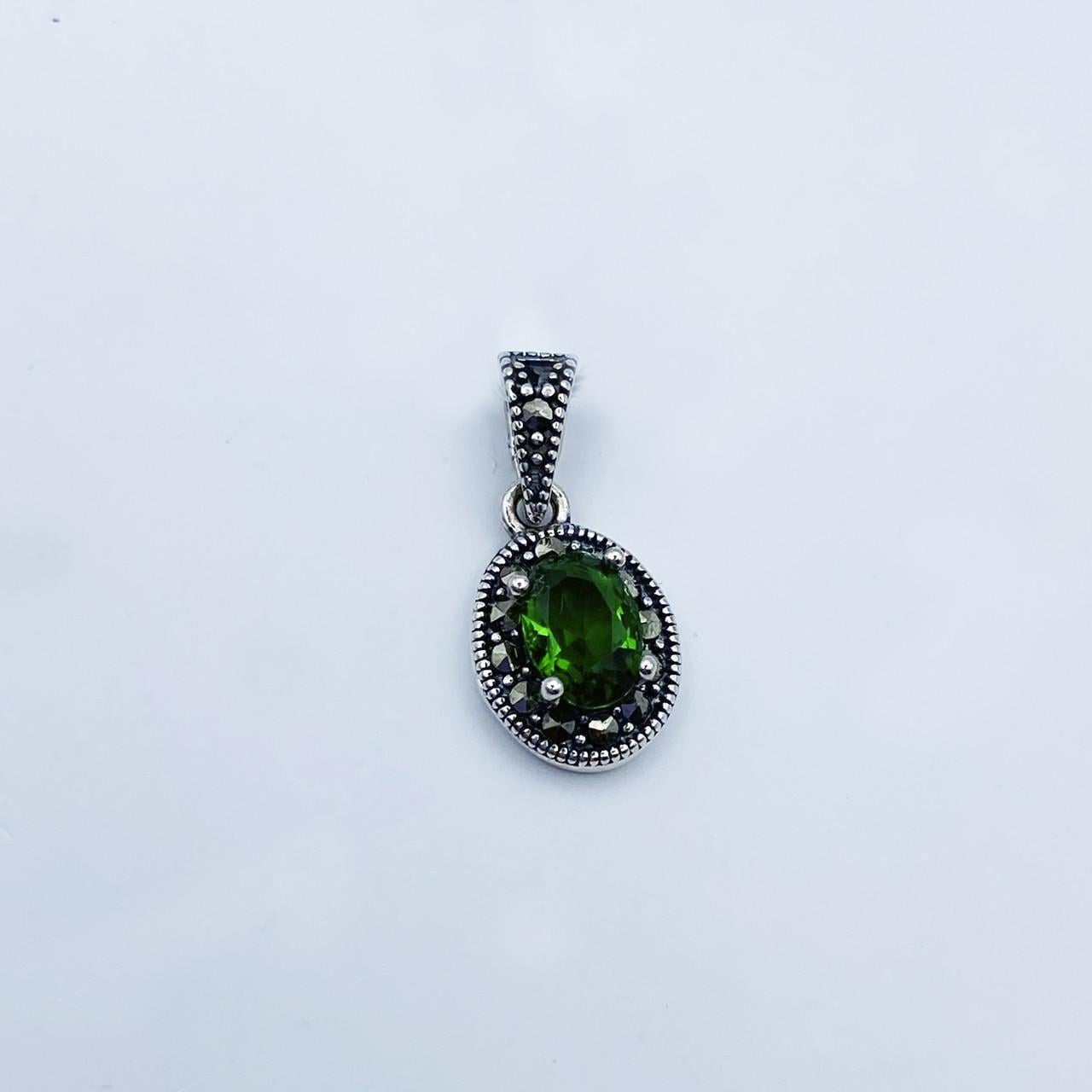 Серебряный кулон с зеленым кварцем и марказитом 1,41 г (2242892461)