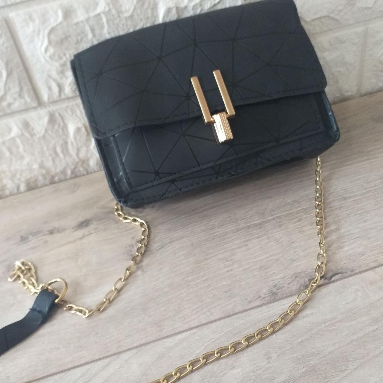 Женская сумка маленькая классическая на цепочке Черный (KG-7252) - фото 6 Женская сумка маленькая классическая на цепочке Черный (KG-7252) - фото 6