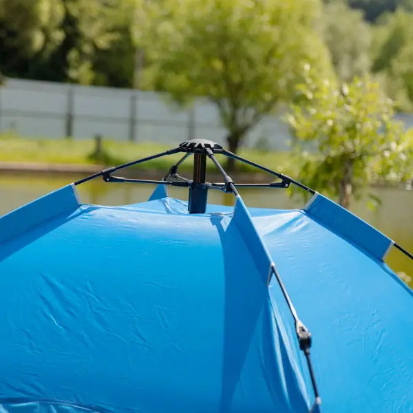 Палатка туристическая двухместная с автоматическим каркасом для походов и кемпинга 200х200х140 см Голубой (147-107-LU-019BL) - фото 5 Палатка туристическая двухместная с автоматическим каркасом для походов и кемпинга 200х200х140 см Голубой (147-107-LU-019BL) - фото 5