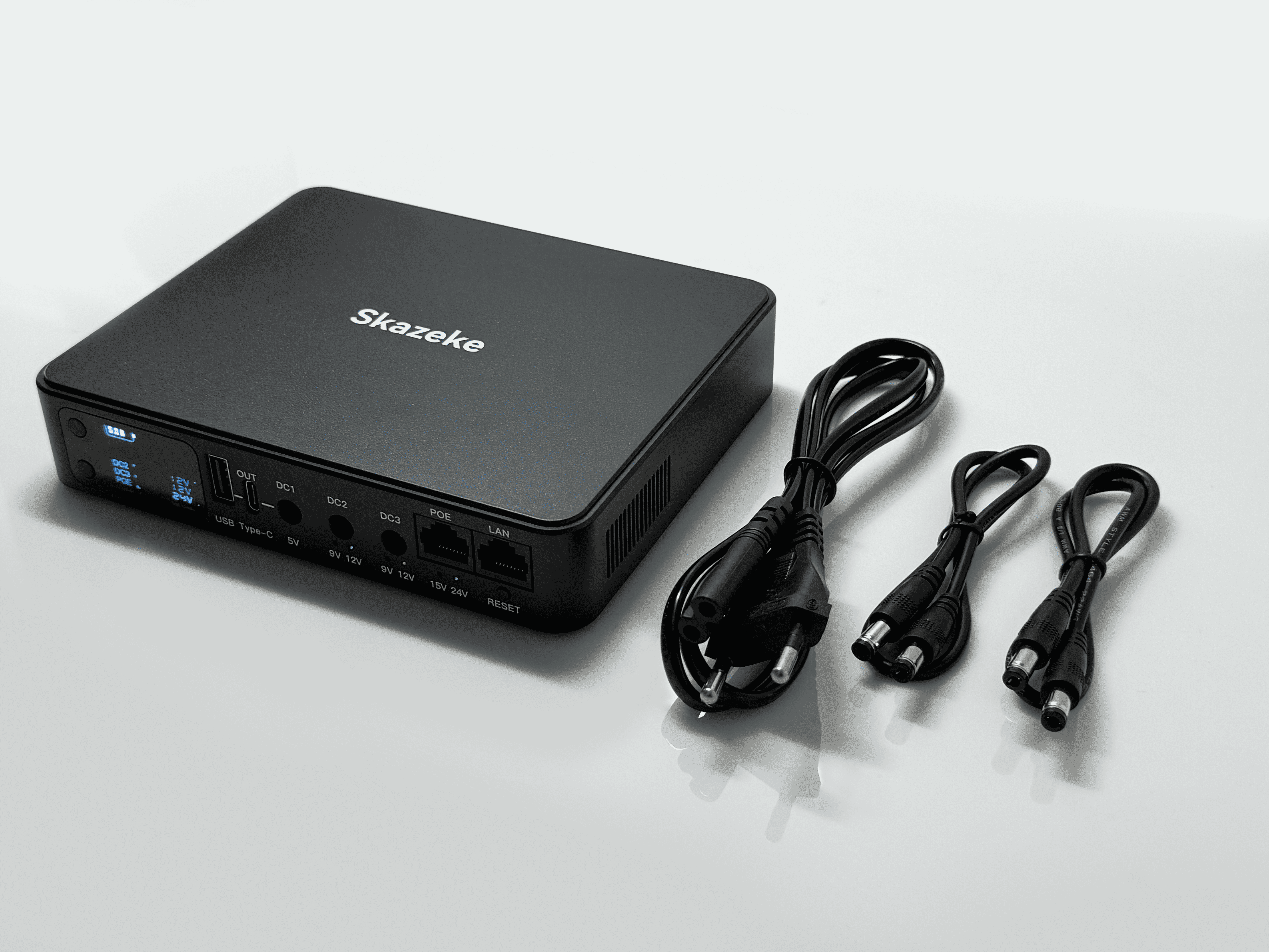 Источник бесперебойного питания Mini UPS Skazeke AD2P 20000 mAh (AD2P )