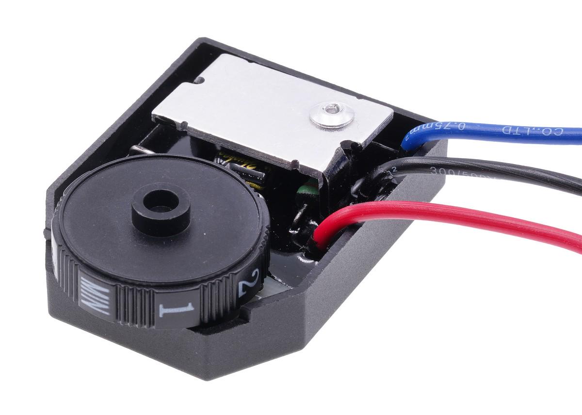 Регулятор оборотов болгарки УШМ Dnipro-M GS-140SE - фото 3 Регулятор оборотов болгарки УШМ Dnipro-M GS-140SE - фото 3