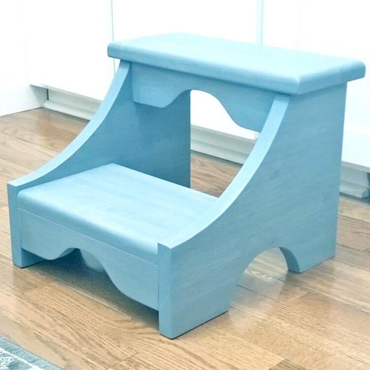 Скамейка-ступенька из дерева Ликрик Ирис (ССТ-002052)