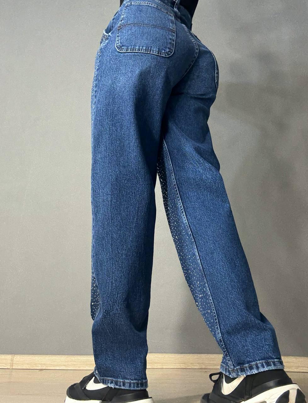 Джинсы женские Amore 1500 skater mom с рассыпью камней р. 26 Синий (6016) - фото 4