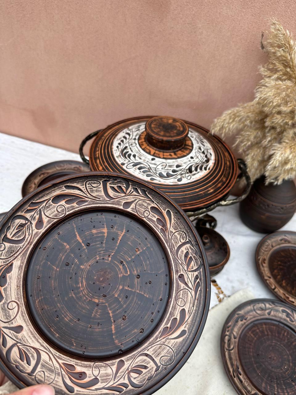 Тарілка Гілка ангоб із червоної глини 21 см (2602808482) - фото 3 Тарілка Гілка ангоб із червоної глини 21 см (2602808482) - фото 3