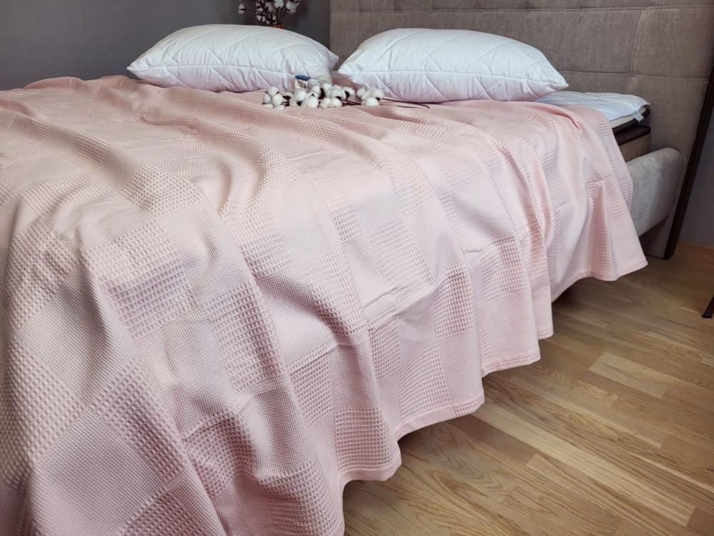 Покрывало Пике Вафелька 160x220 см Розовый (11163) - фото 1 Покрывало Пике Вафелька 160x220 см Розовый (11163) - фото 1