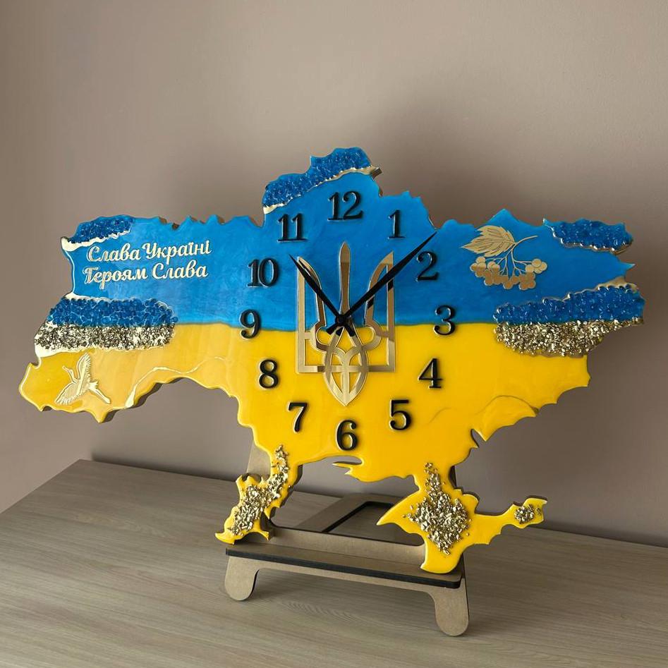 Часы настенные из эпоксидной смолы Карта Украины 60х38 см