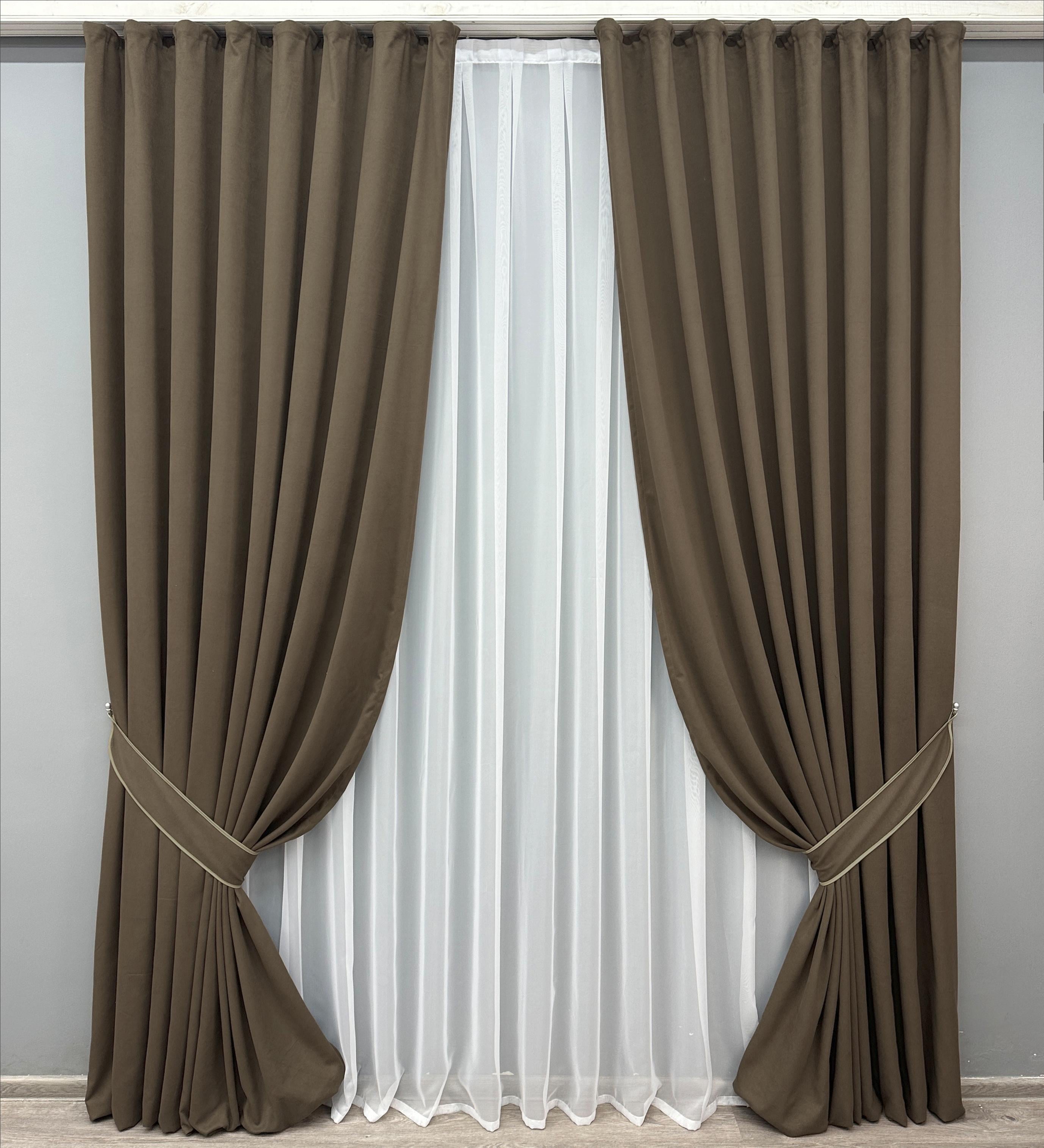 Комплект штор VR-Textil Petek №1831ш мікровелюр 150х290 см 2 шт. Кавовий (33-0814)