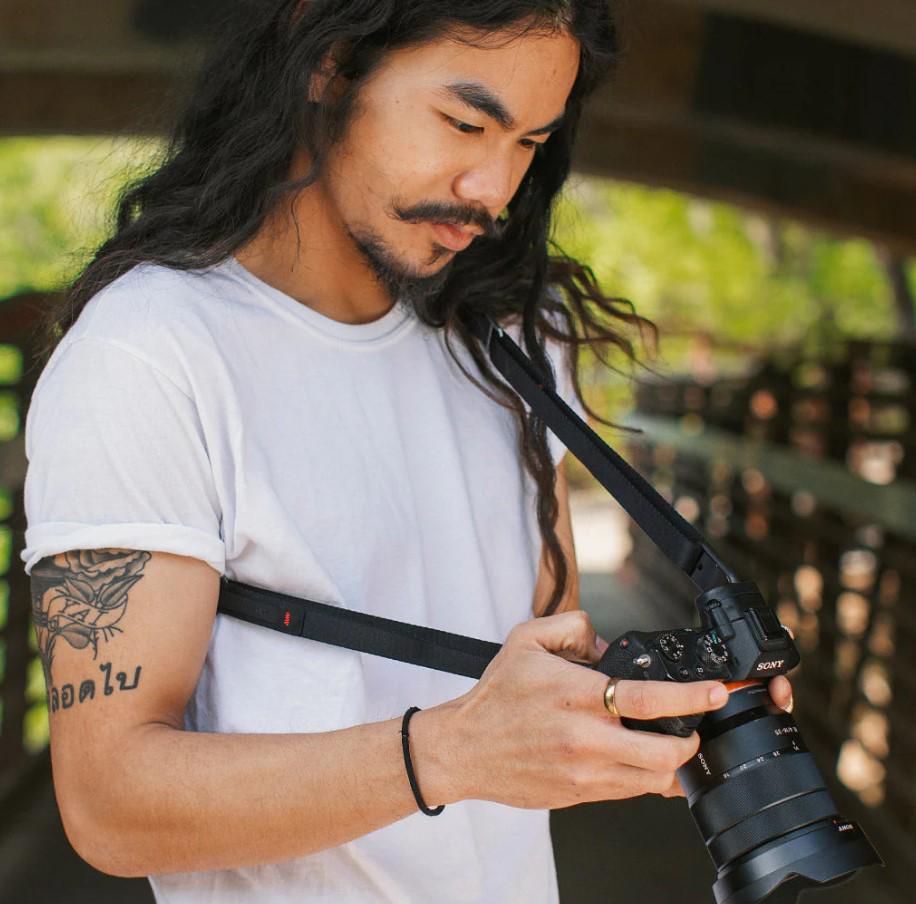 Ремінь для фотокамери Peak Design Leash Black (L-BL-3) - фото 7 Ремінь для фотокамери Peak Design Leash Black (L-BL-3) - фото 7