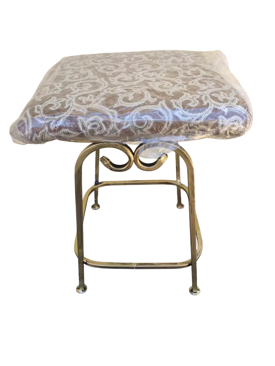 Пуф из кованого металла Избушка с мягким сиденьем на 4 прямых ножках 31 см