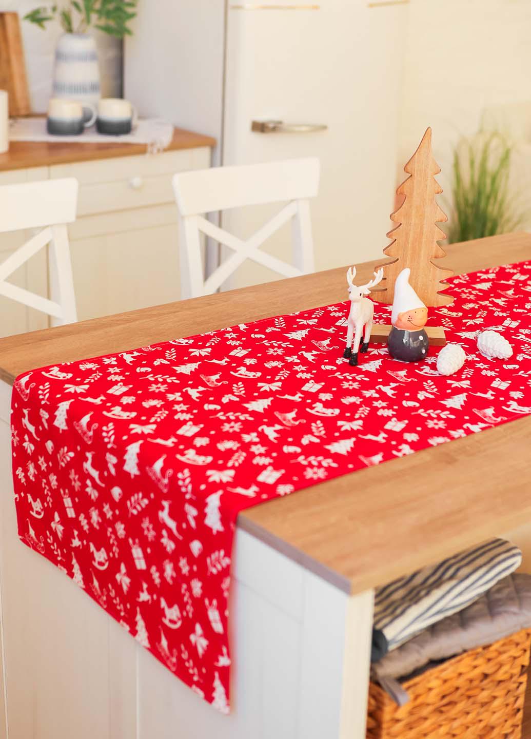 Скатертина новорічна Новорічний настрій 140x47 см (ннс14) Скатертина новорічна Новорічний настрій 140x47 см (ннс14)