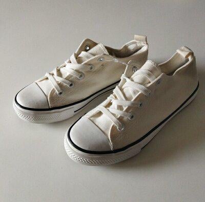 Кеди текстильні р. 34 Молочний