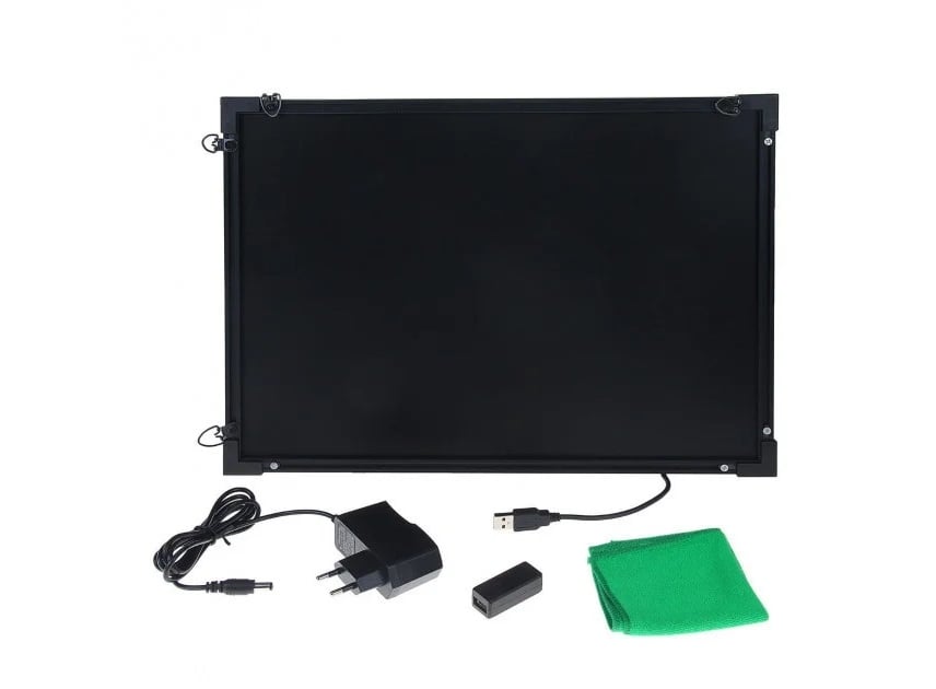 Доска флуоресцентная 50х70 на стойке c фломастером и салфеткой Доска флуоресцентная 50х70 на стойке c фломастером и салфеткой