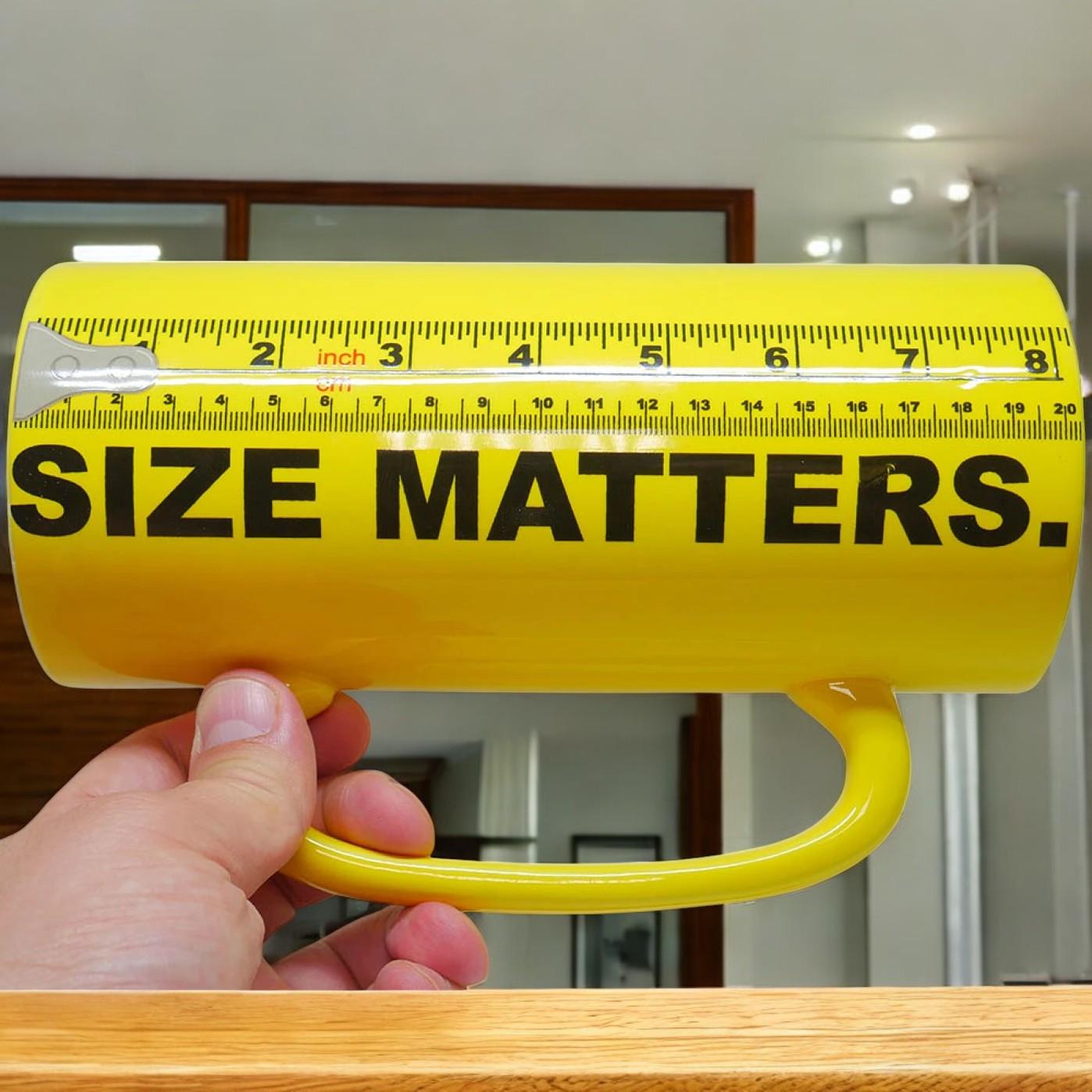 Кружка "Size matters" керамическая 20 см 1000 мл - фото 5 Кружка "Size matters" керамическая 20 см 1000 мл - фото 5