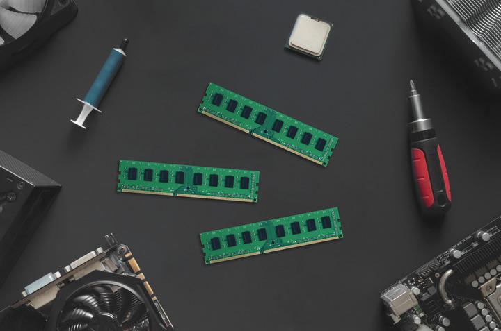 Оперативная память Goodram 4 Гб DDR3 1333 MHz (GR1333D364L9S/4G) - фото 4 Оперативная память Goodram 4 Гб DDR3 1333 MHz (GR1333D364L9S/4G) - фото 4