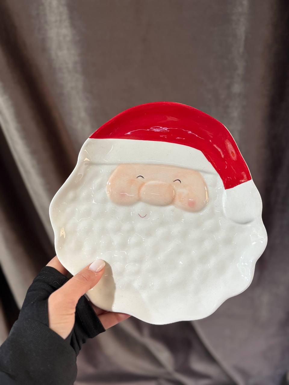 Тарілка сервірувальна новорічна Yiwu Santa Claus порцелянова 21х21.5 см CR-1-32 - фото 5