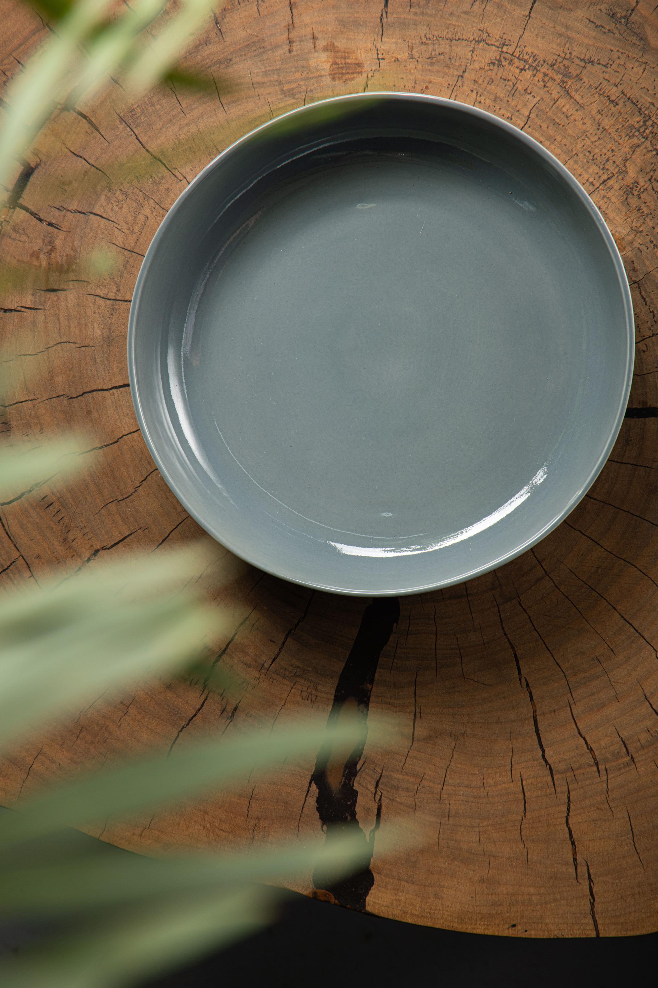 Тарілка глибока Dovbysh Porcelain NOVA 24 см Grey (100116) - фото 3 Тарілка глибока Dovbysh Porcelain NOVA 24 см Grey (100116) - фото 3